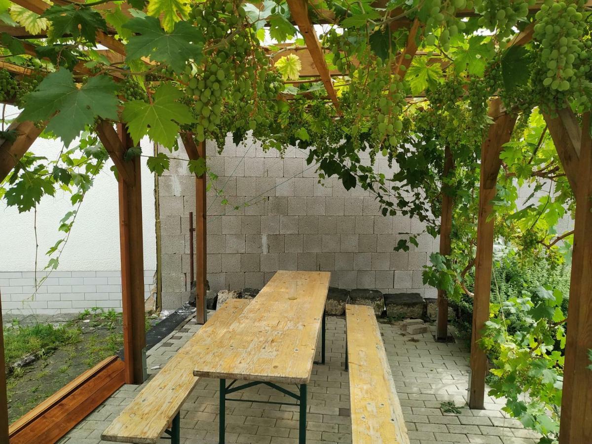 Ferienwohnung Linde - Marburg Biedenkopf Mit 5 Zimmer Und Balkon Frechenhausen Exteriör bild